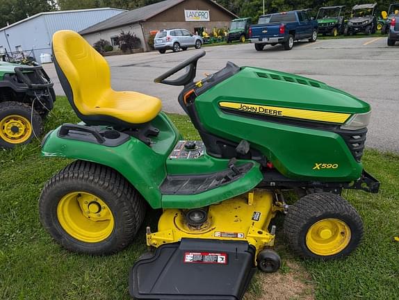 Image of John Deere X590 Image 0