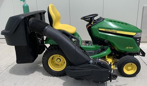 Image of John Deere X590 equipment image 1