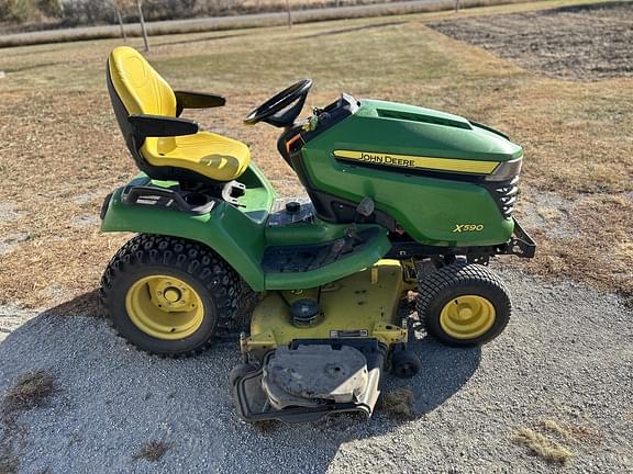 Image of John Deere X590 equipment image 1