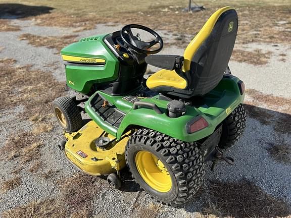 Image of John Deere X590 equipment image 3