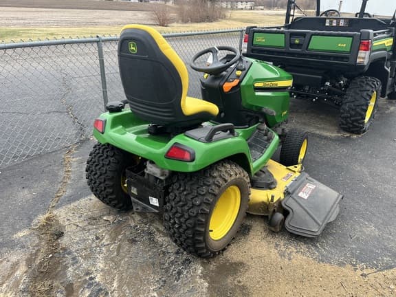 Image of John Deere X590 equipment image 4