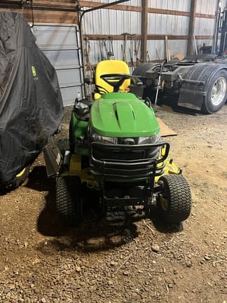Image of John Deere X730 equipment image 4