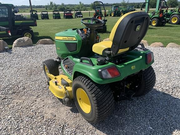 Image of John Deere X730 equipment image 2