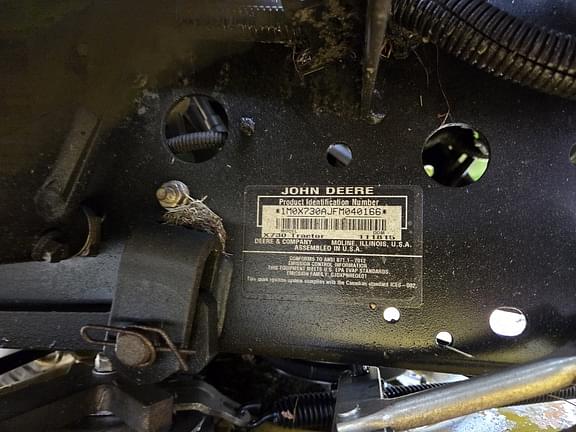 Image of John Deere X730 equipment image 3