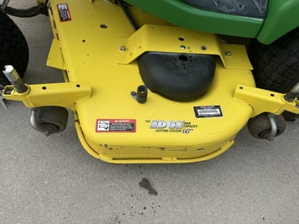 Image of John Deere X730 equipment image 3