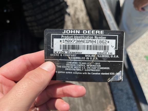 Image of John Deere X730 equipment image 4