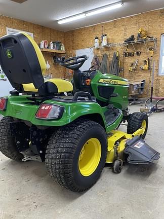 Image of John Deere X730 equipment image 2