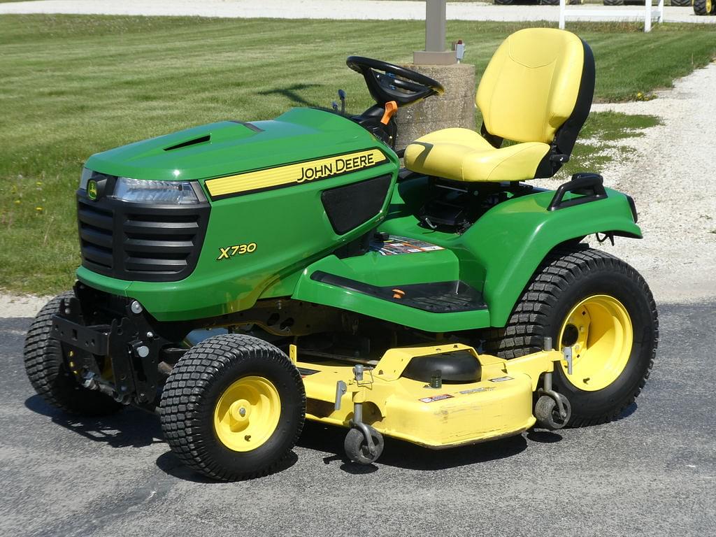 Image of John Deere X730 Primary image