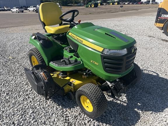 Image of John Deere X730 Primary image