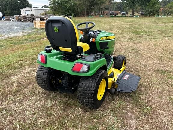 Image of John Deere X730 equipment image 3