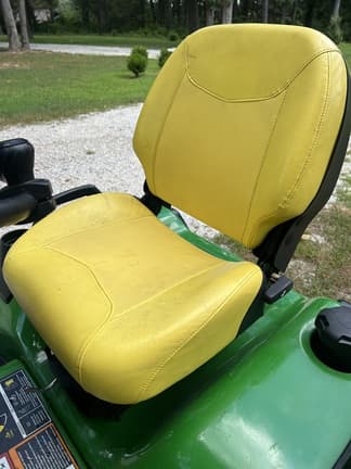 Image of John Deere X730 equipment image 4