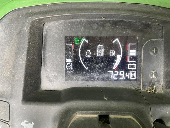 Image of John Deere X730 equipment image 1