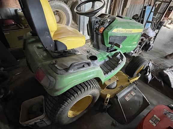 Image of John Deere X730 equipment image 4