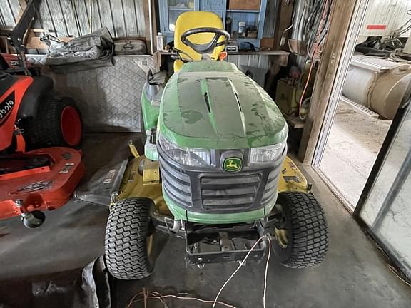 Image of John Deere X730 equipment image 1