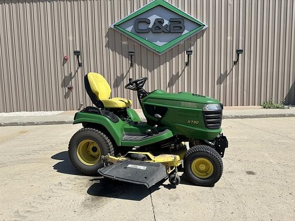 Image of John Deere X730 Primary image