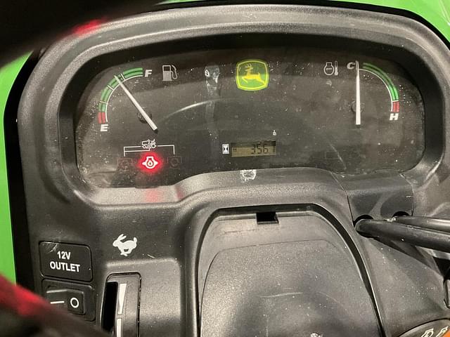 Image of John Deere X730 equipment image 4