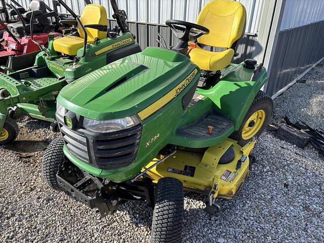 Image of John Deere X734 equipment image 1