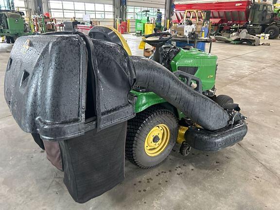Image of John Deere X734 equipment image 4