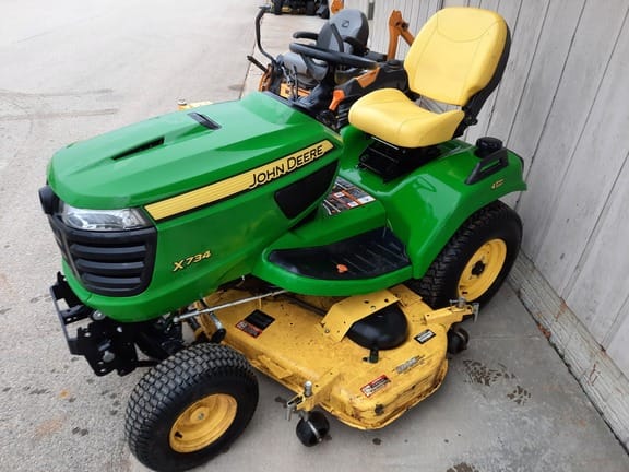 Main image John Deere X734
