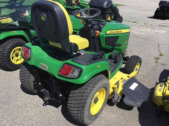 Image of John Deere X734 equipment image 3