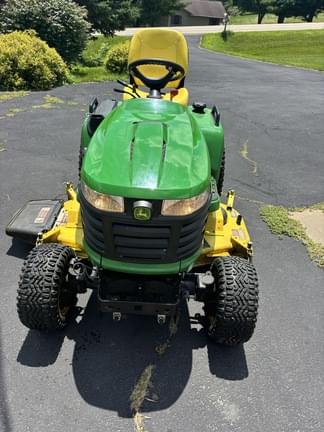 Image of John Deere X738 equipment image 2