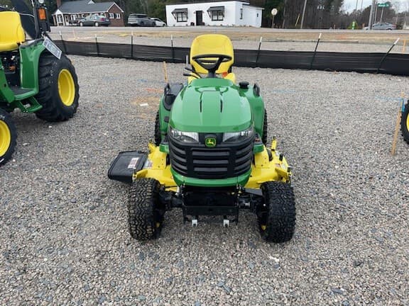 Image of John Deere X739 equipment image 4