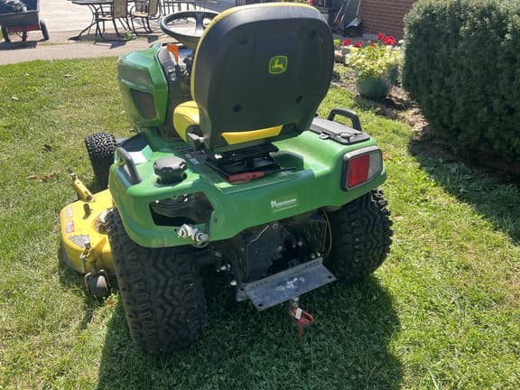 Image of John Deere X739 equipment image 3