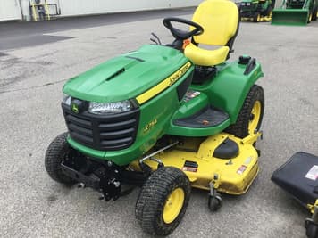 Main image John Deere X754