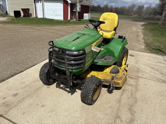 Image of John Deere X758 Image 0