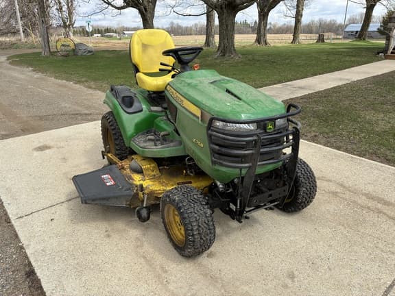 Image of John Deere X758 Image 1