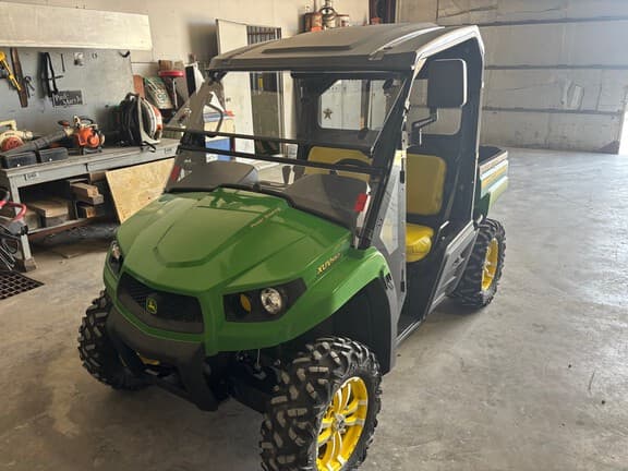 Image of John Deere XUV 590 equipment image 3