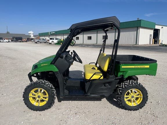 Image of John Deere XUV 590i Gator equipment image 2