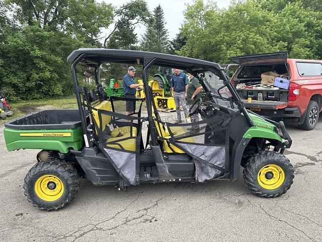 Image of John Deere XUV 590i Gator equipment image 4