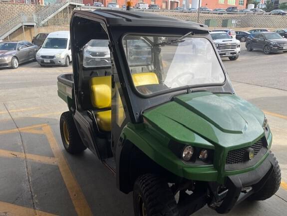 Image of John Deere XUV 590i Gator Image 1