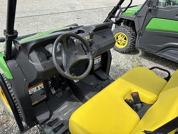 Image of John Deere XUV 590i Gator equipment image 2