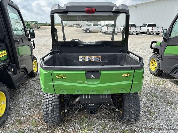 Image of John Deere XUV 590i Gator equipment image 3