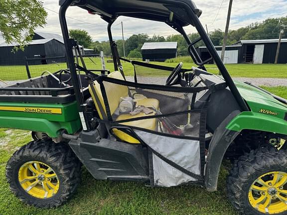 Image of John Deere XUV 590i Gator equipment image 1