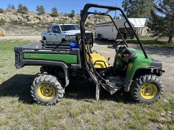 Image of John Deere XUV 625i equipment image 3