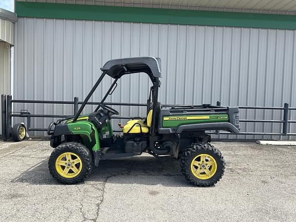 Image of John Deere Gator XUV 825i Primary image