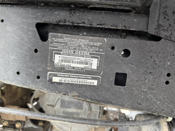 Image of John Deere XUV 625i equipment image 1