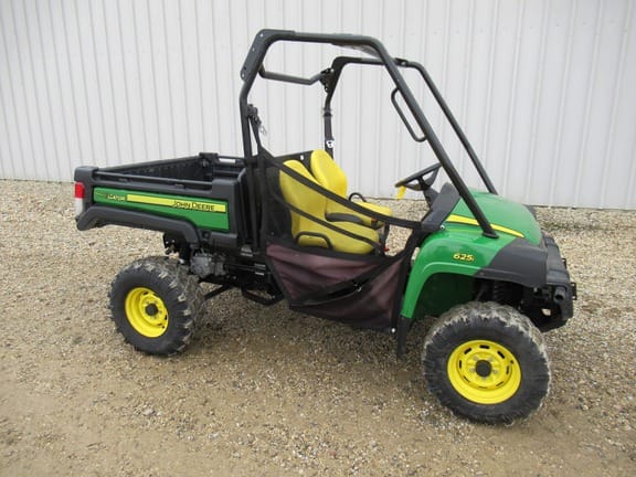 Main image John Deere XUV 625i