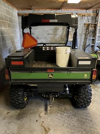 Image of John Deere Gator XUV 825i equipment image 2