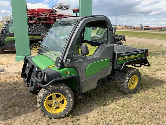 Image of John Deere Gator XUV 825i Primary image