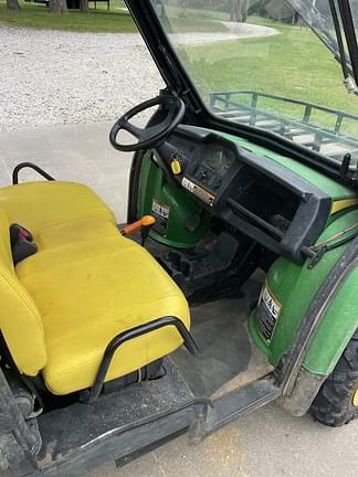 Image of John Deere Gator XUV 825i equipment image 4