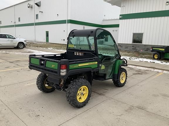 Image of John Deere Gator XUV 825i equipment image 2