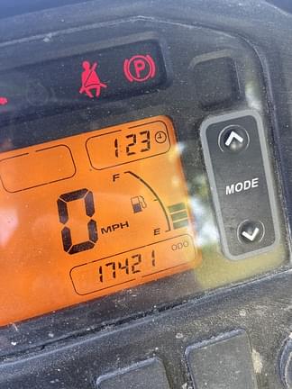 Image of John Deere Gator XUV 825i equipment image 2
