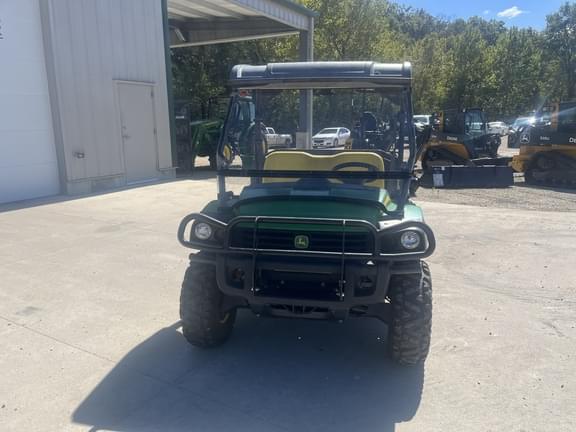Image of John Deere Gator XUV 825i equipment image 4