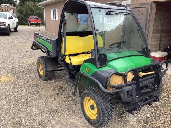 Image of John Deere Gator XUV 825i Primary image