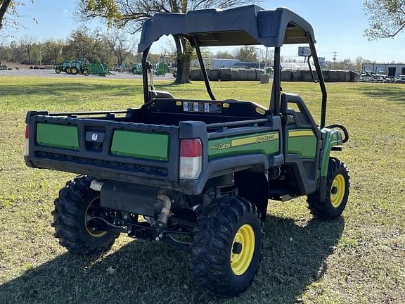 Image of John Deere Gator XUV 825i equipment image 4