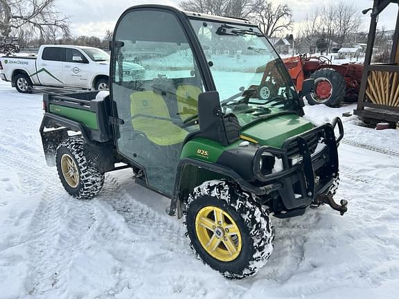 Image of John Deere Gator XUV 825i equipment image 2